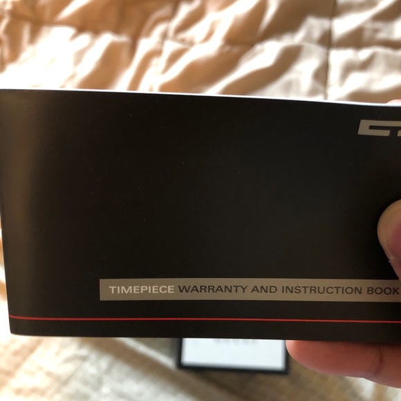 Gucci watch - Picture 3 of 5